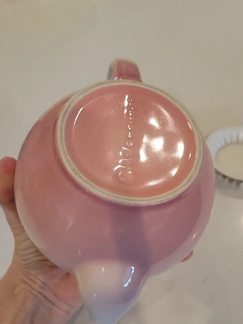 Le Creuset Shell Pink Powder Pink Teapot